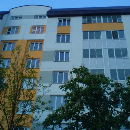 Kvartira Na Tomskoi 65/2 Mińsk